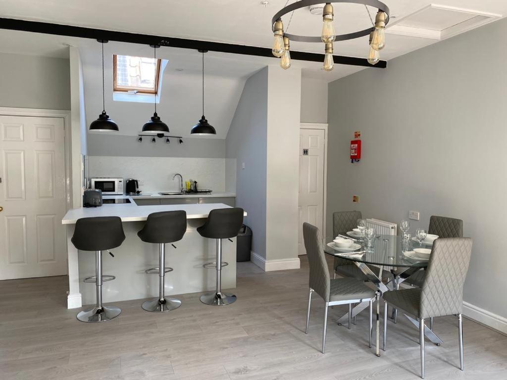 The Terrace - Annexe With Views Bathford